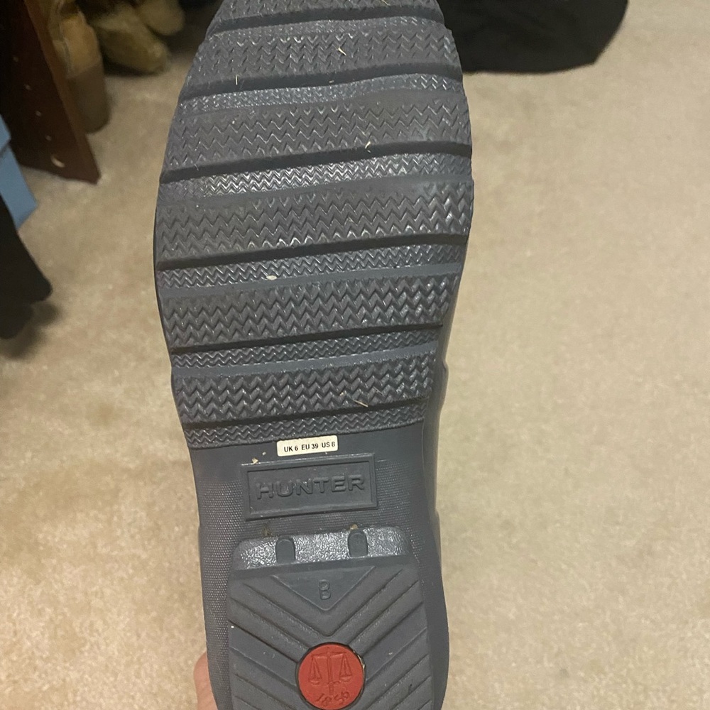 Hunter rain boots size 8